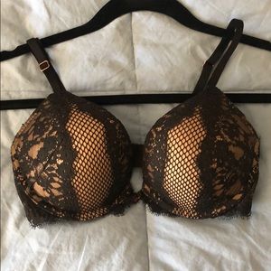 32C Victoria Secret Bra